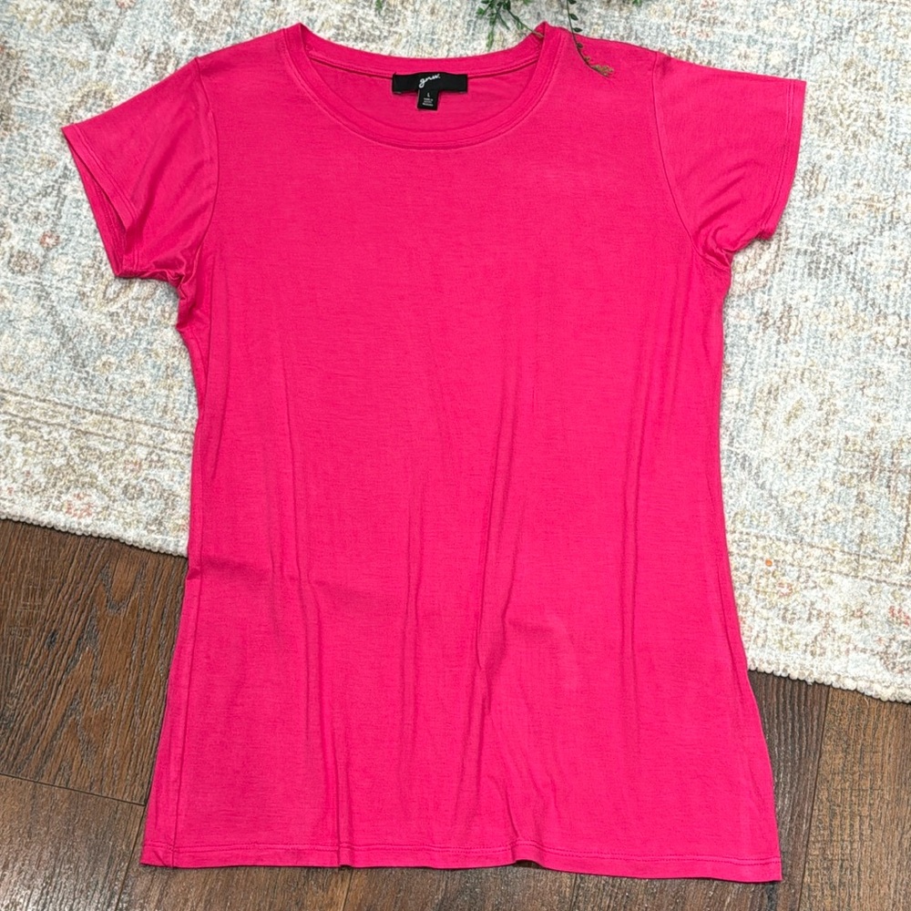 GNW tee shirt
